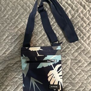 Dakine Floral Navy and Light Blue Crossbody Bag